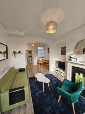 Modern & Stylish 3-Bedroom Home in Parr, St Helens